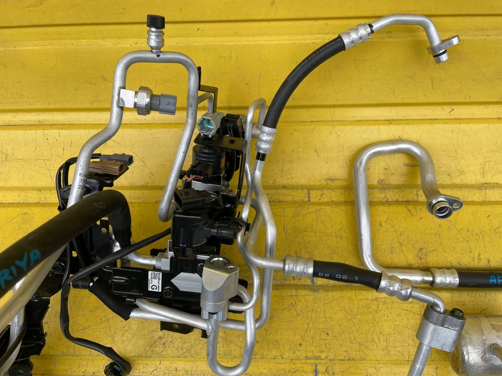 фото №4, Nissan ariya шланг дроти кондиціонера