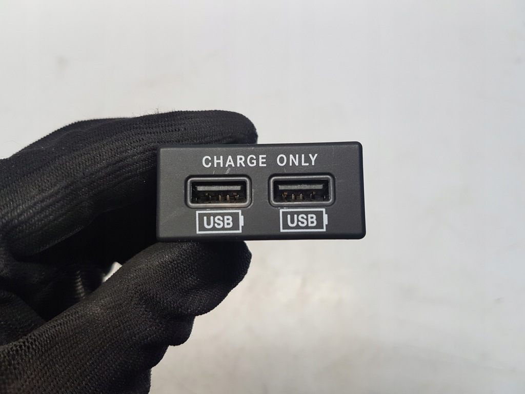 фото №1, Maserati levante разъём usb 670037782