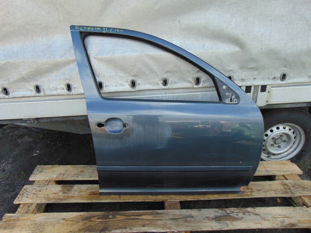 фото №1, Двері правий перед skoda octavia ii kombi lift 9153
