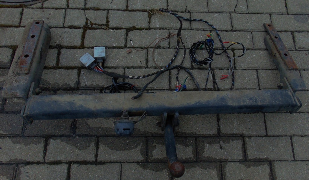 фото №1, Hak буксирувальний ssangyong musso i 1993r- europa