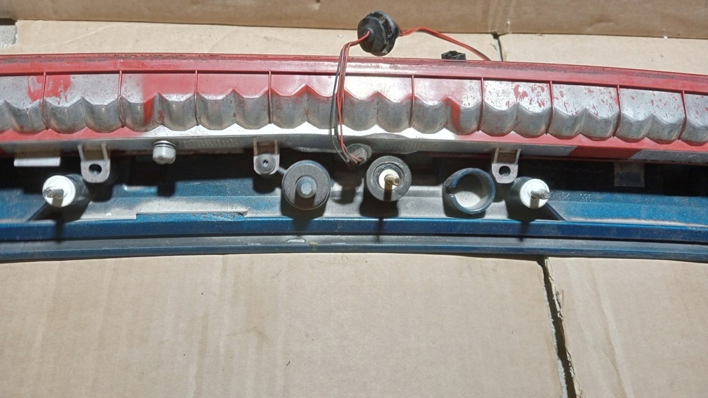 фото №8, Peugeot 307 cc спойлер кришки лампа стоп kmud