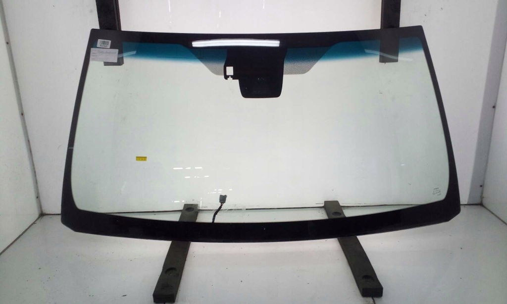 Купити Скло лобове toyota landcruiser j150 2010- камера