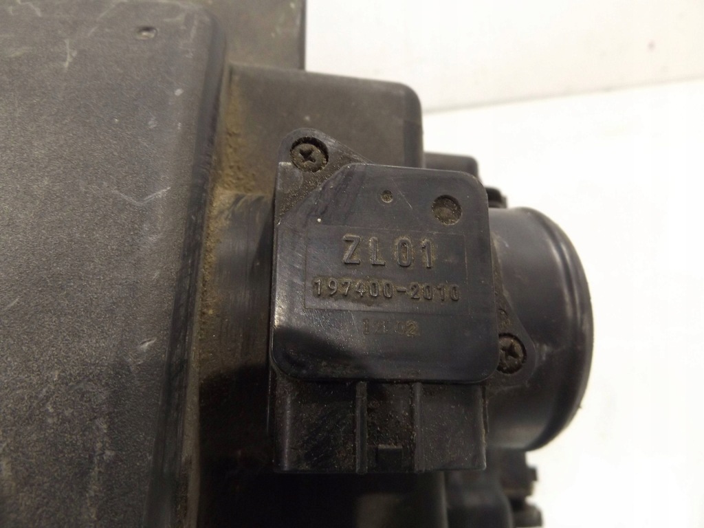 фото №5, Mazda 6 1,8 корпус фильтра воздуха