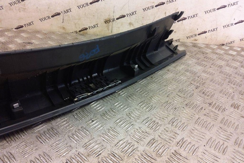 фото №10, Защита замка крышки vw 5g6863459 1.4l 2018