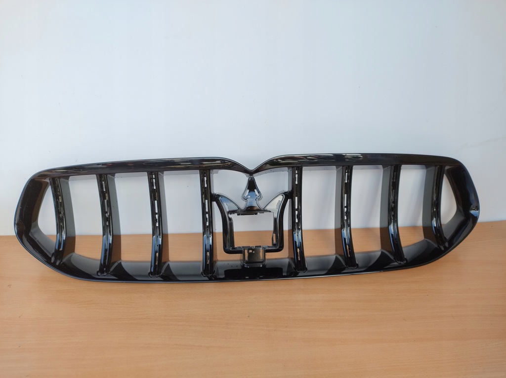 фото №1, Maserati grecale решітка радіатора решітка радіатора новий оригінал 670170829 dm30