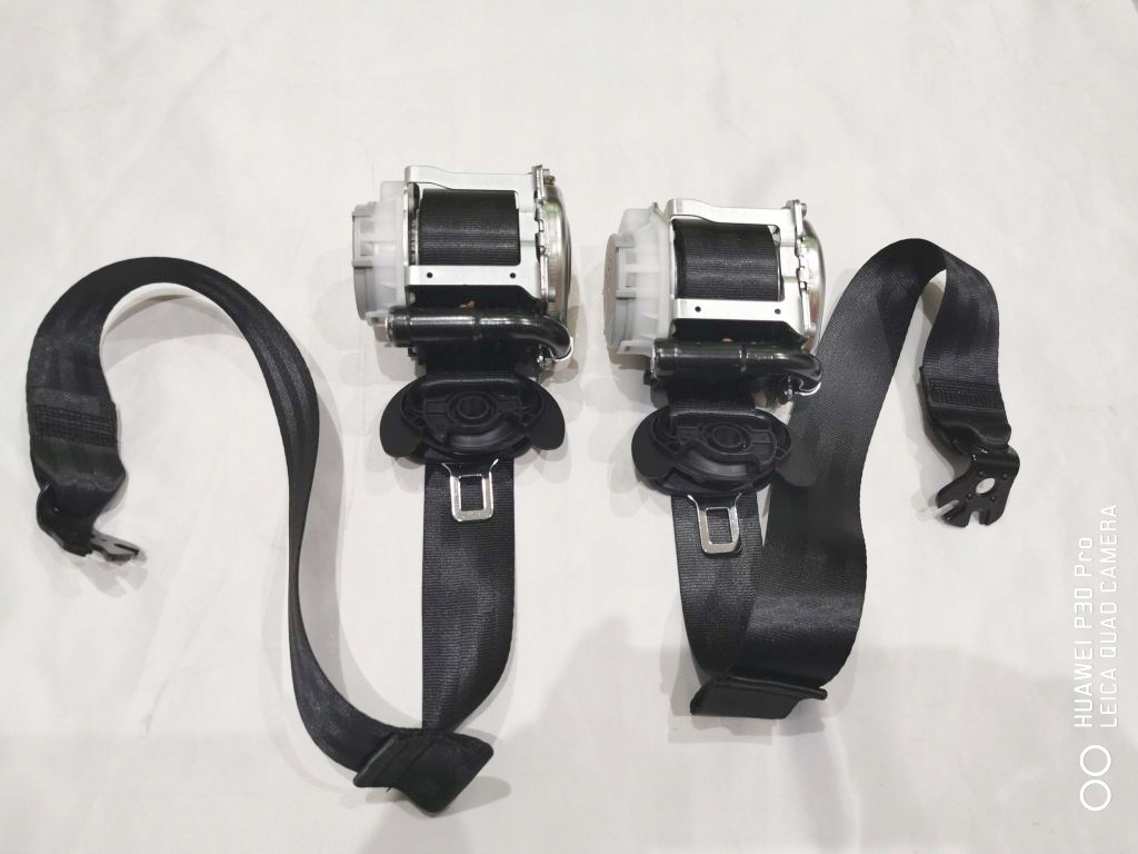 фото №2, Vw caddy 2k7 новый model задние ремни