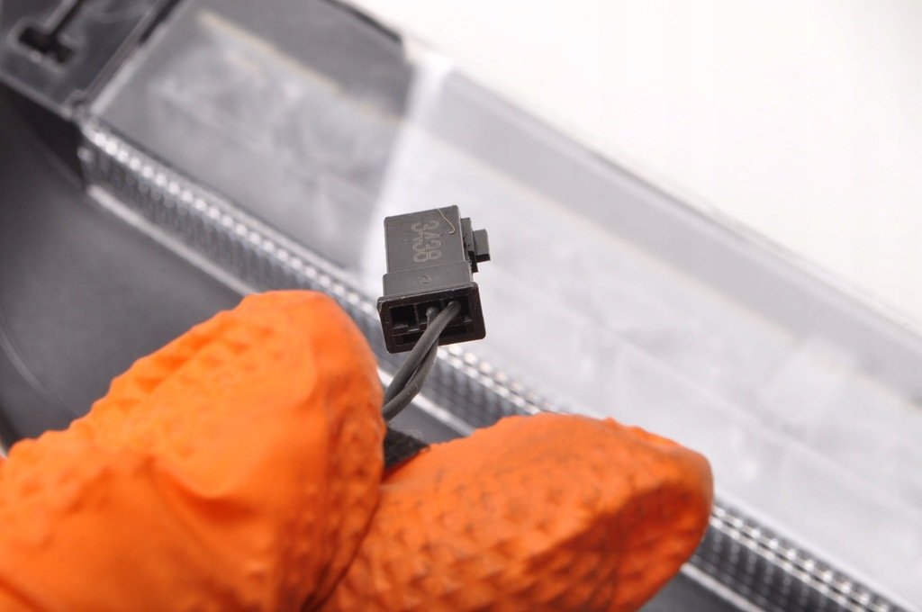 фото №10, Volvo s60 iii свет лампа стоп стоп-сигнал 31468212