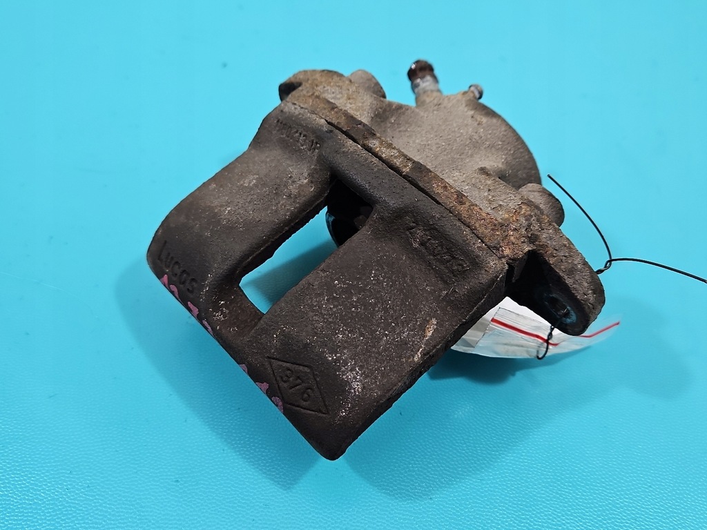 фото №1, Суппорт перед правый renault twingo ii 07-14 1.5 dci