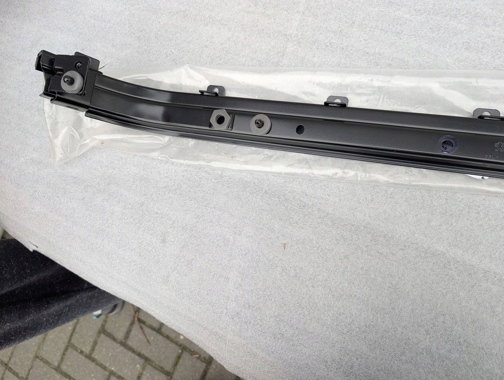 фото №7, Направляющая направляющая дверь боковых раздвижных jumpy expert proace scudo 16-