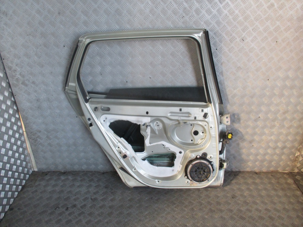 фото №3, Двері лівий задня sw kombi kcvd peugeot 407