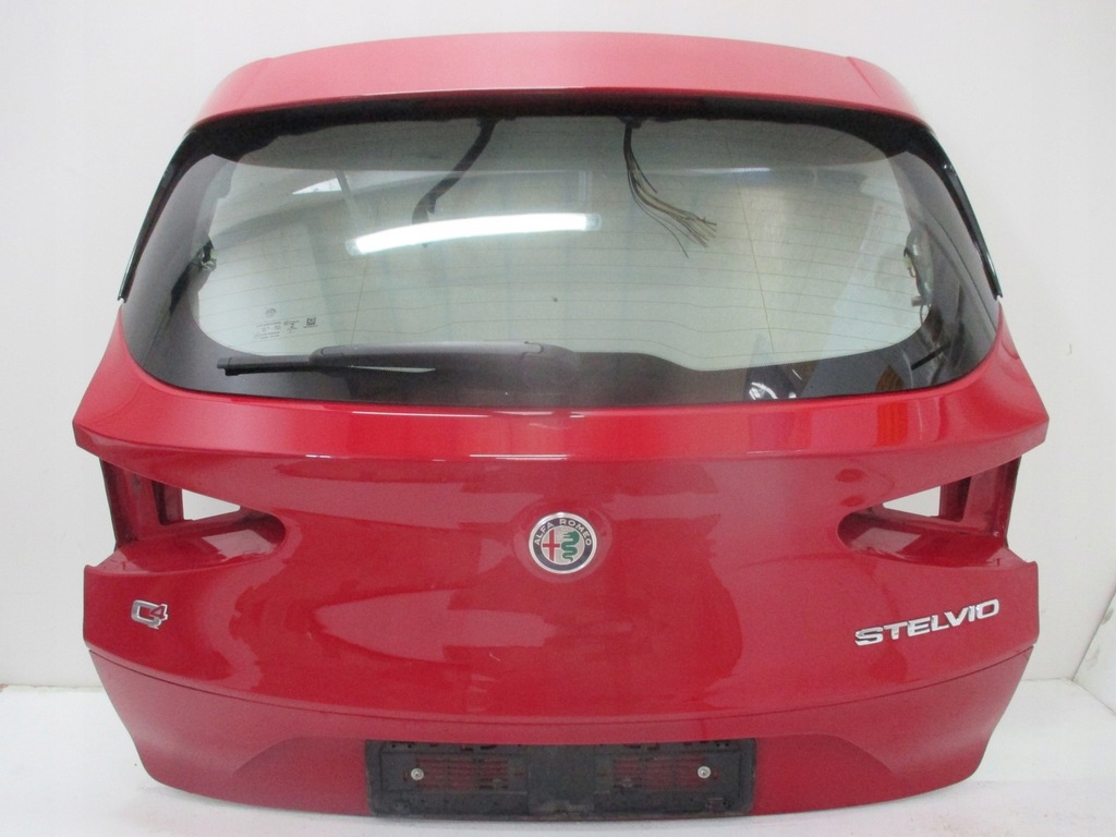фото №1, Крышка багажника задняя alfa romeo stelvio камера