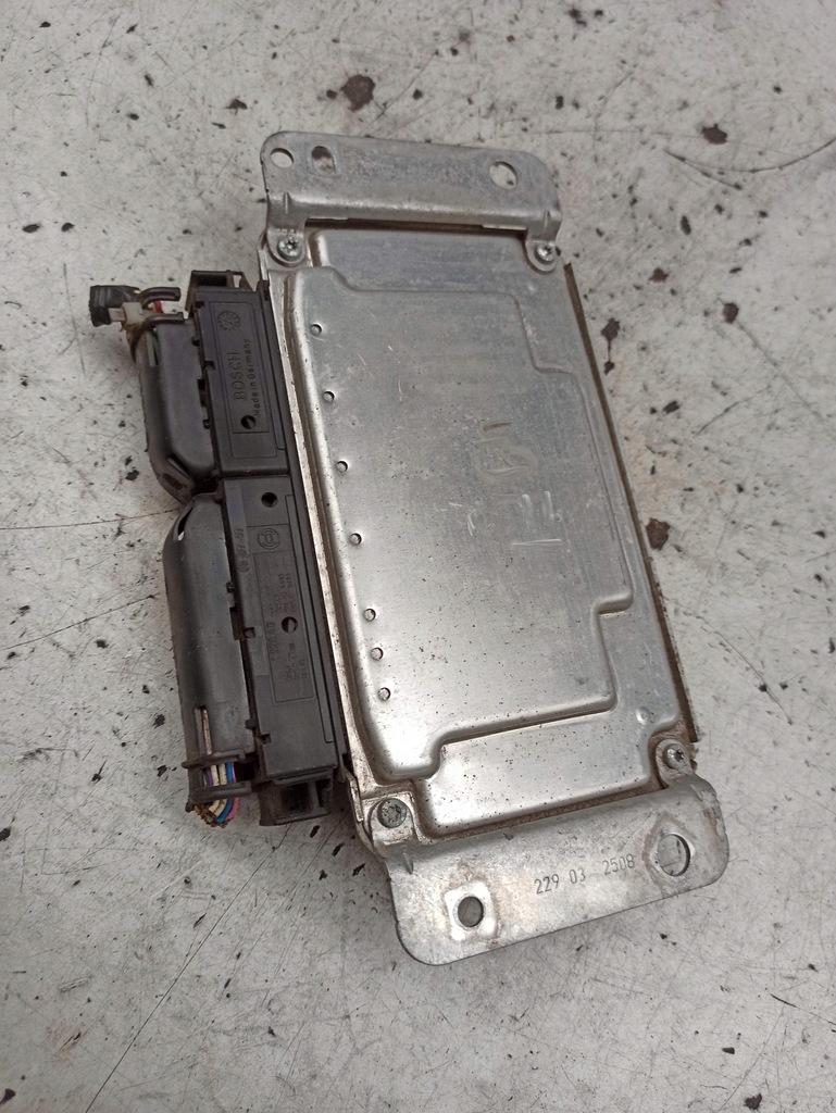 фото №13, Toyota aygo бортовой компьютер блок управления 89661-0h023