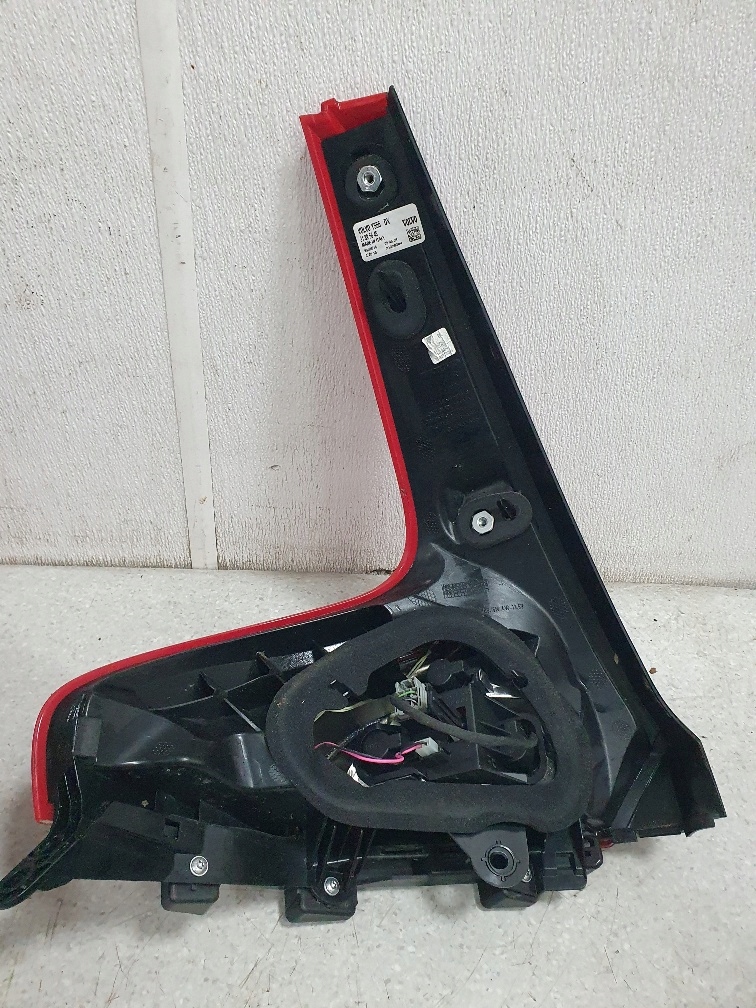 фото №6, Volvo v40 ii cc lift лампа задня комплектна ліва права оригінал idealna