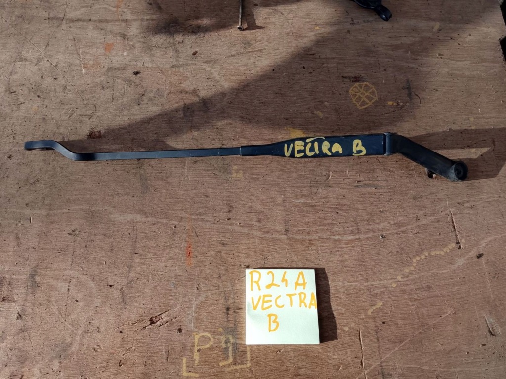 Купити Спойлер двірники перед calibra vectra b astra f g corsa c 9121993