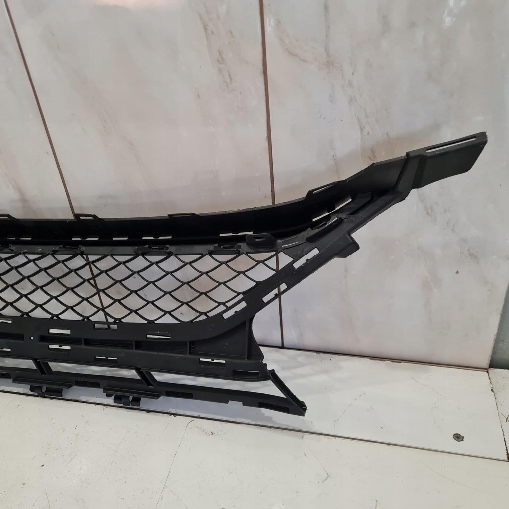 фото №9, Mercedes w212 63 amg решітка бампера середня a2128850424