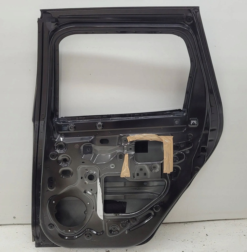 фото №7, Dacia duster ii 2 двері задня задні праве fv