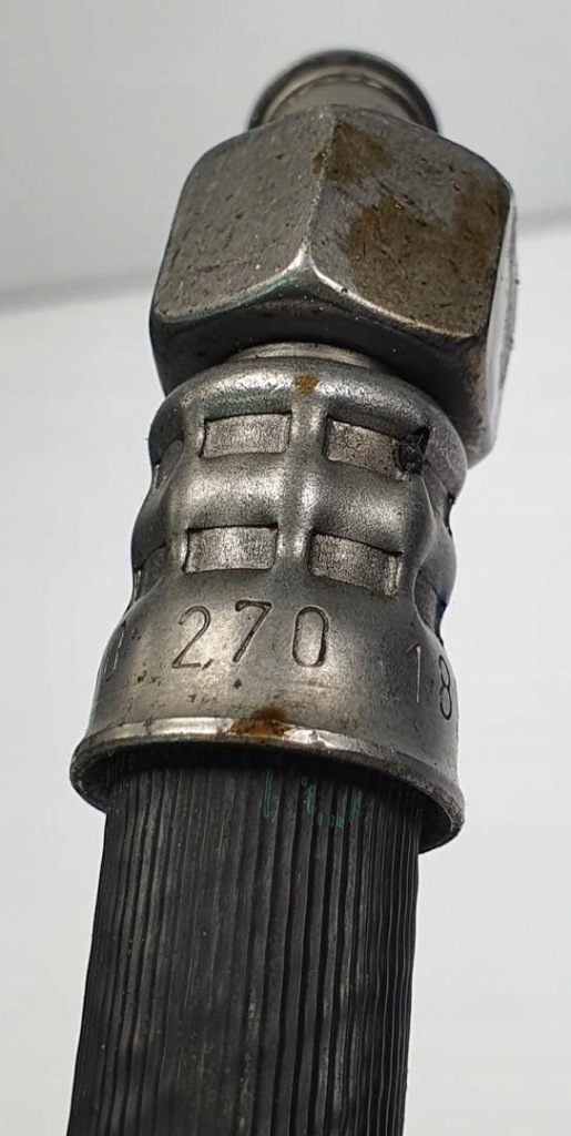 Шланг трубка оливи коробки mercedes r230 a2302701896 в Україні