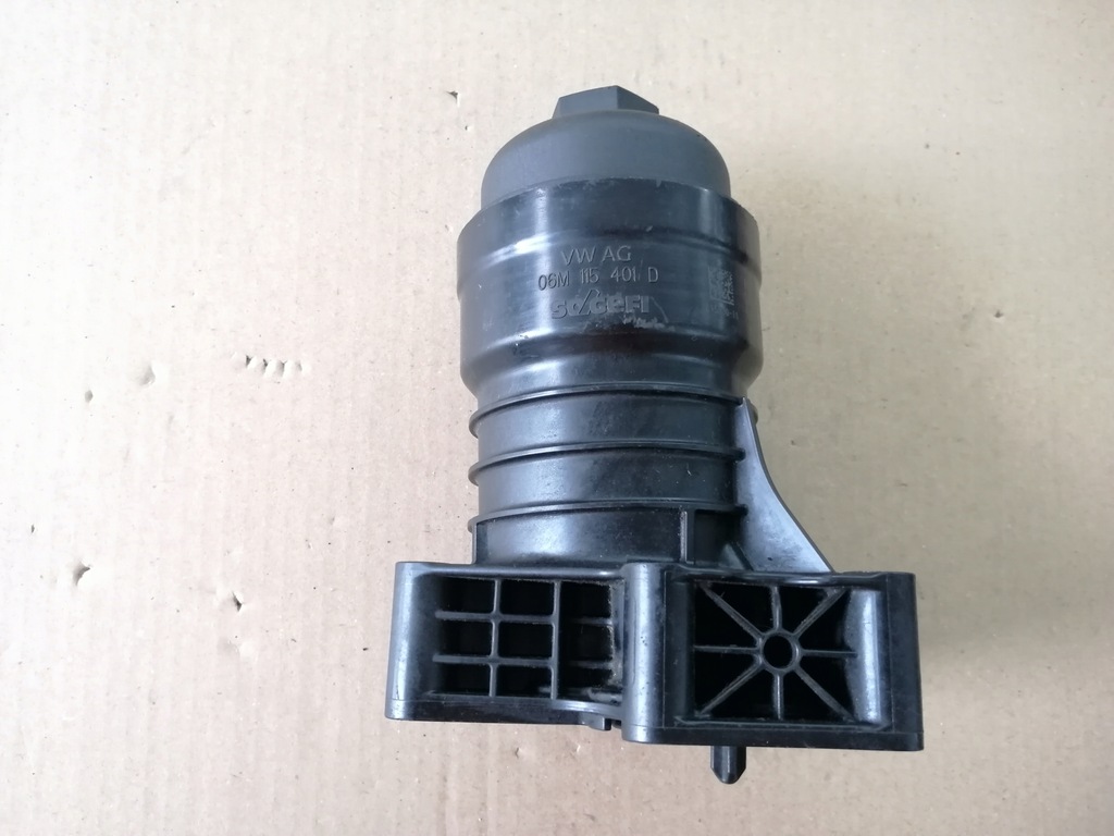 фото №1, Корпус основание фильтра масла 06m115401d audi s4 s5 оригинал