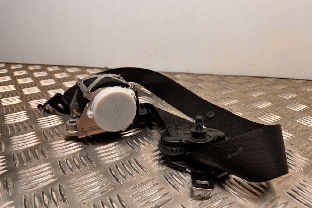 фото №8, Pas безопасности передний правый bmw 4 coupe f32, f82 7265810 2.0l