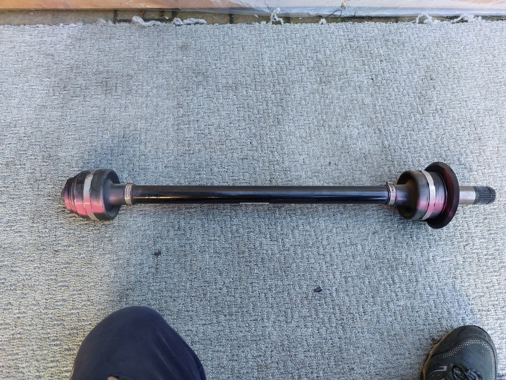 фото №1, Bmw g11 g12 привідний вал права задня задня 21r