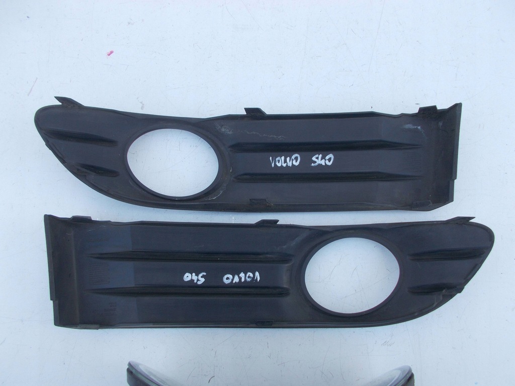 фото №14, Протитуманна фара протитуманні фари лівий правий решітка бампера volvo s40 ii lift 2008