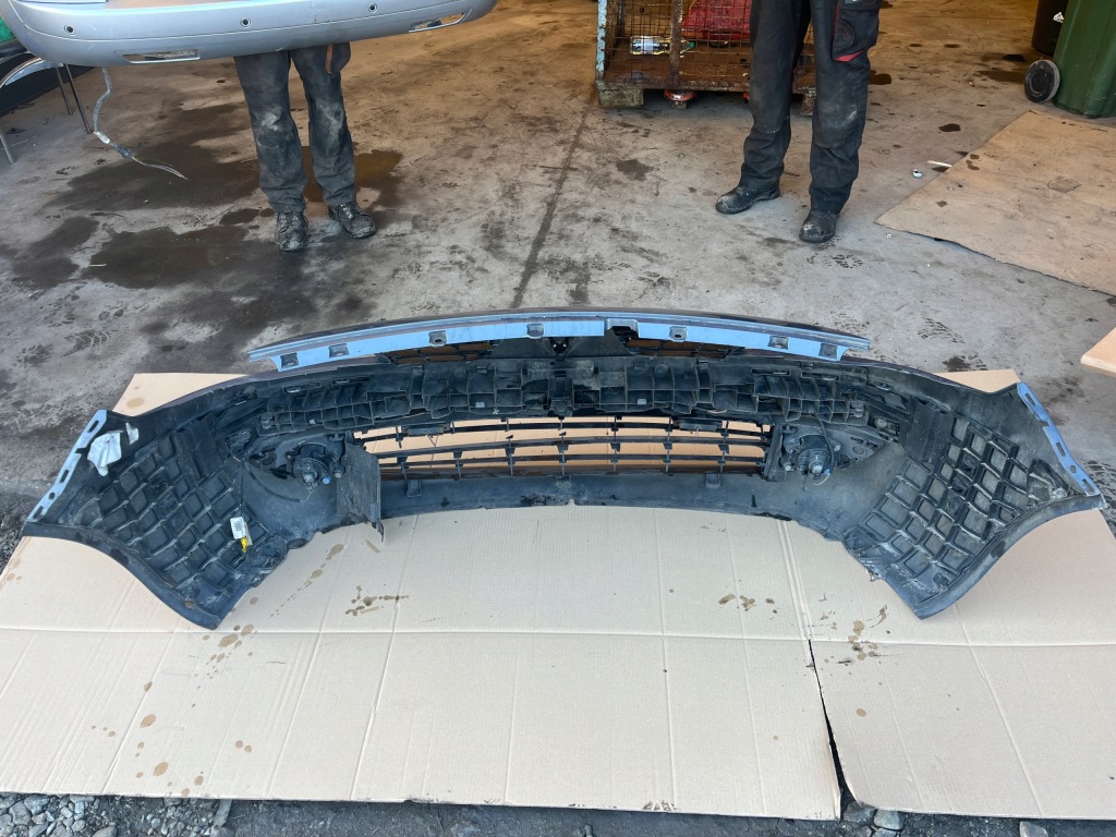 Купити Бампер передній протитуманні фари renault grand scenic 2 2006-2009 te266