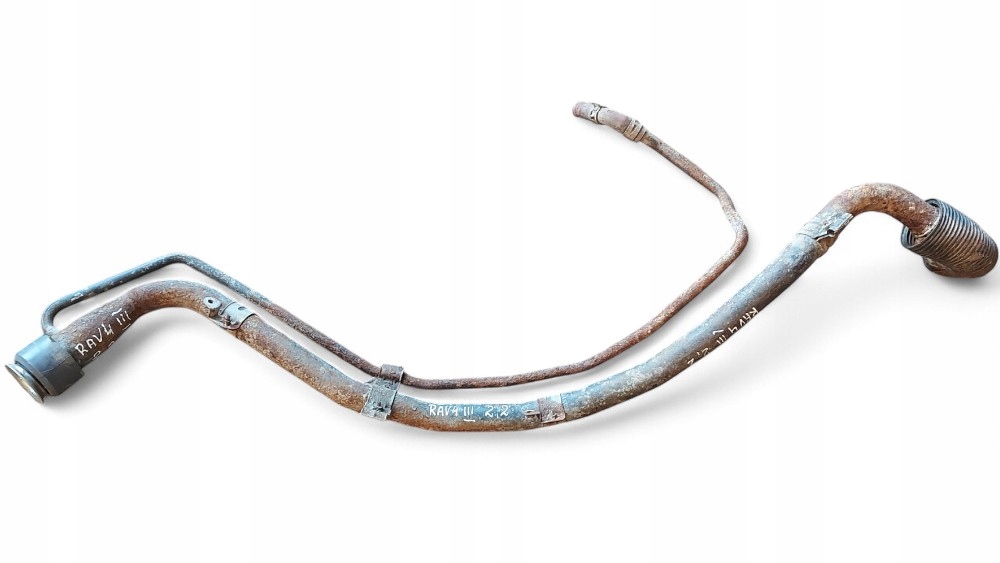 фото №1, Toyota rav4 iii 2,2 06-12 заливная горловина топлива труба