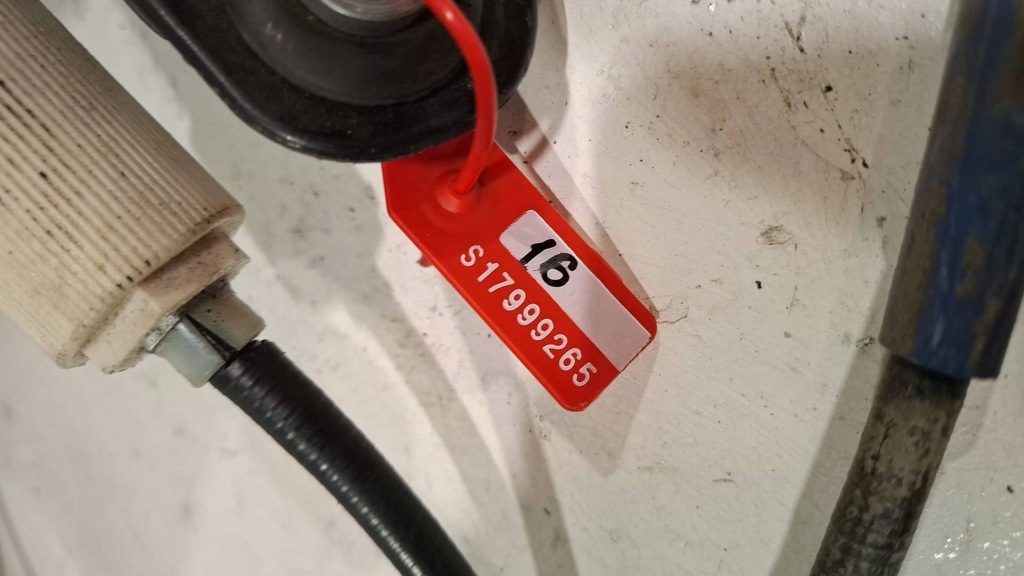 фото №6, Тормоз ручной двигатель a2c53379976 peugeot 5008 i -2017