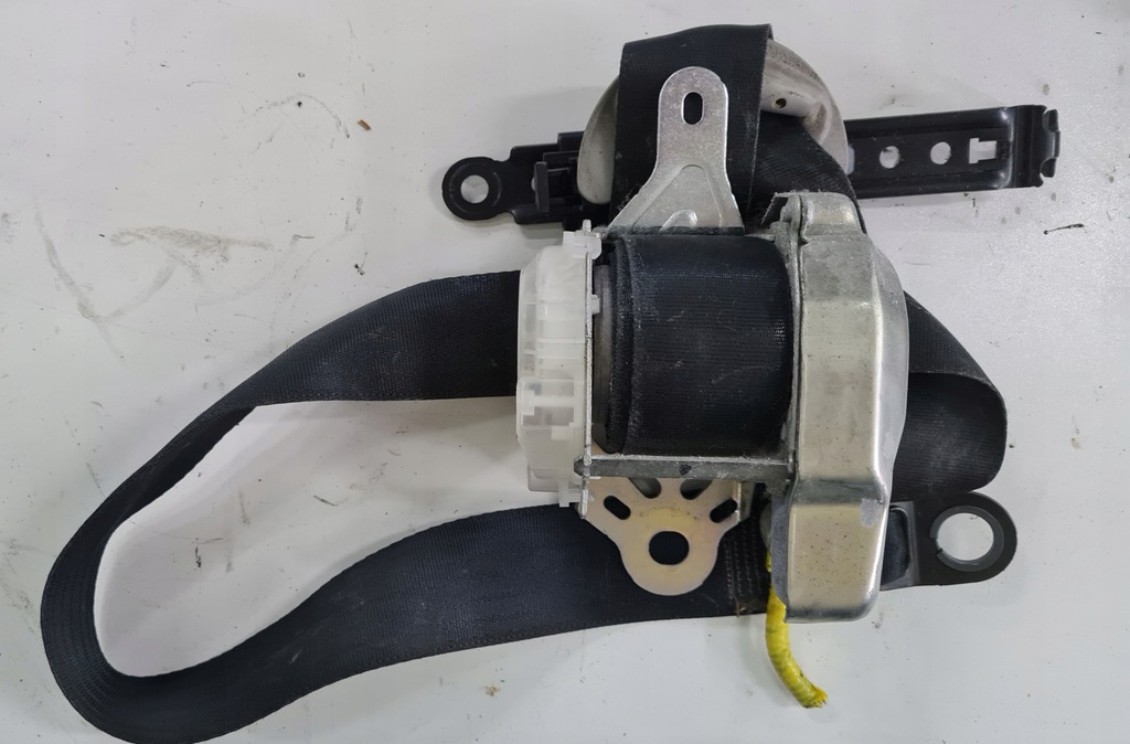 фото №8, Toyota corolla verso ii приборная панель консоль подушка безопасности ремни