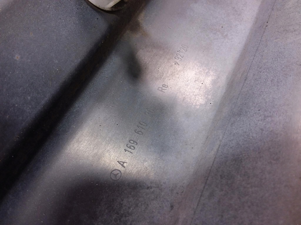 фото №7, Mercedes a w169 молдинг порог правая 191