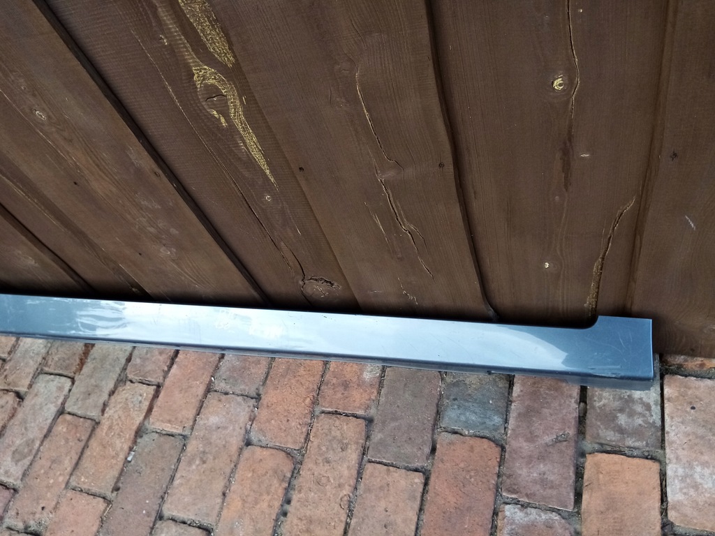 фото №3, Hyundai ioniq молдинг порог порог правый