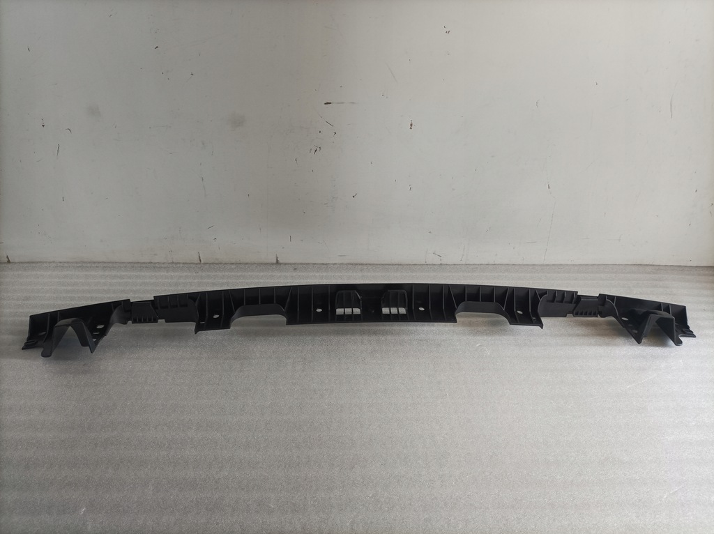 фото №1, Vw transporter t5 направляющая бампера задняя