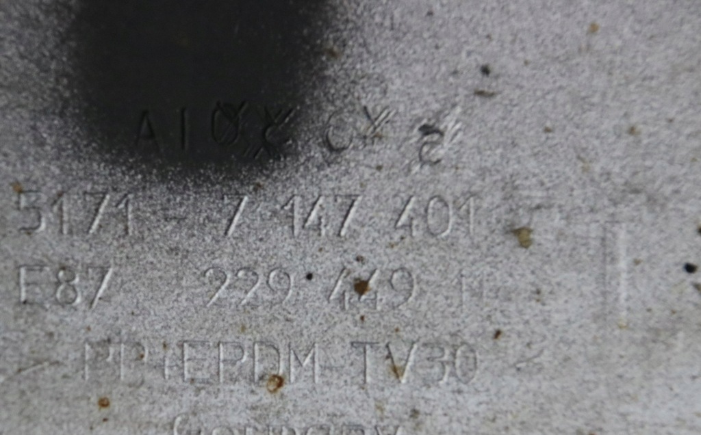 фото №8, Bmw оригинальный номер 7147401 молдинг порог