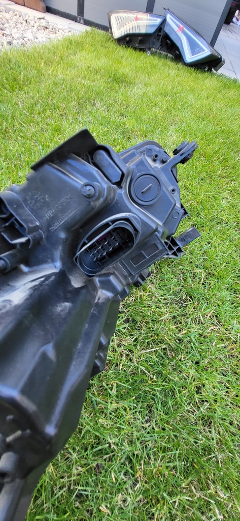 фото №15, Skoda octavia iv лампа передняя левая led 5e4941015