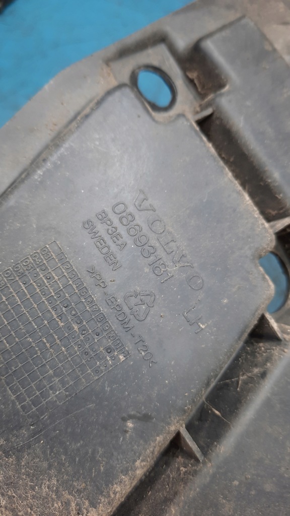 фото №6, Направляющая бампера перед левый volvo s60 lift 04-09r