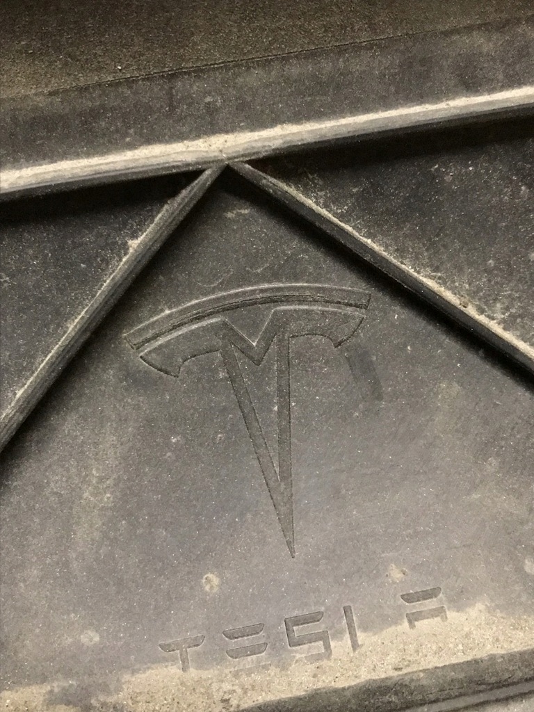 фото №10, Tesla s lift 16- повітропровід повітря 1057847-00-e