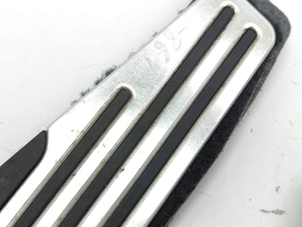 фото №8, Nissan 370z 2013 педалі