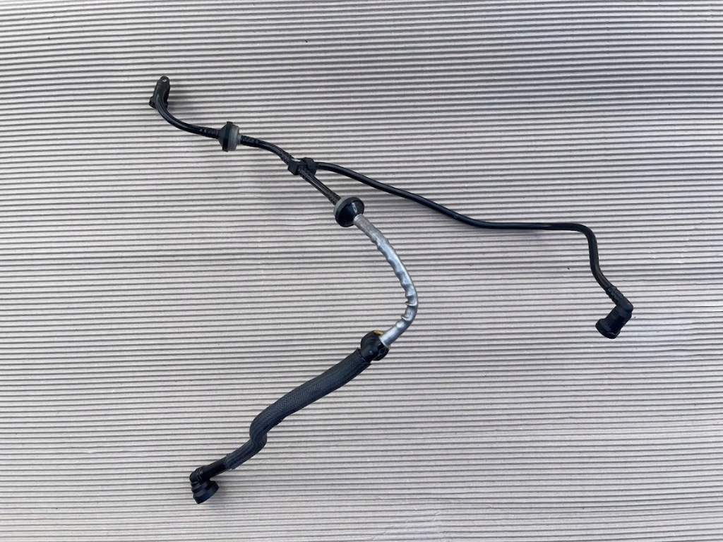 Купить Шланг масляный вентиляция картера renault megane 3 scenic 3 1,4 tce оригинальный номер 118268166r