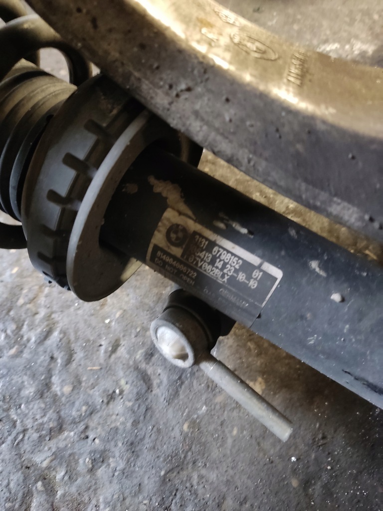 фото №9, Bmw f07 gt 5 амортизатор поворотный кулак рычаг амортизационная стойка xd n55 xdrive