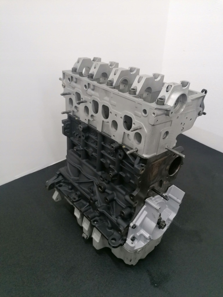 Купити Двигун vw audi 2.0tdi 8v bpw bss