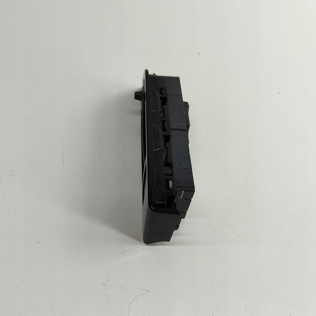 фото №2, Land rover range rover evoque l538 2017 перед сторона правая кнопки окон