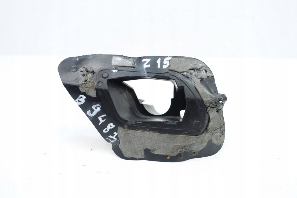 фото №1, Кронштейн распылителя правое bmw v 5 g30 g31