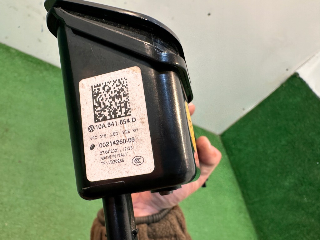 фото №11, Vw id3 id.3 10a лампа led drl w решётка радиатора решётка радиатора правый 10a941654d