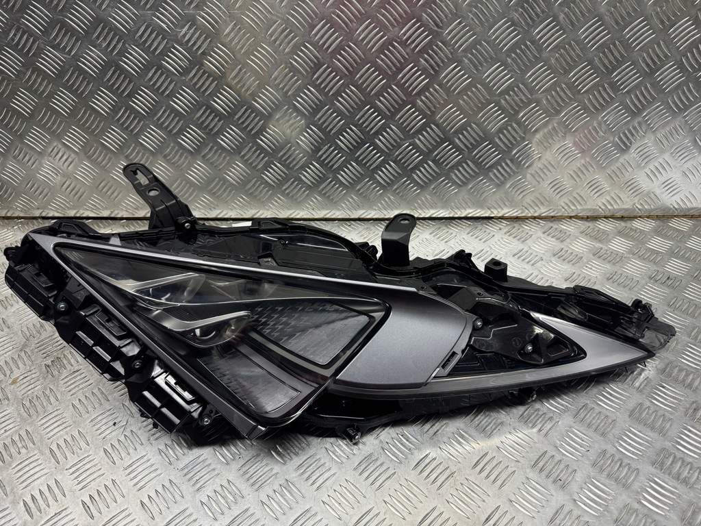 фото №1, Lexus lc lc500 lc500h лампа передня перед права lexus