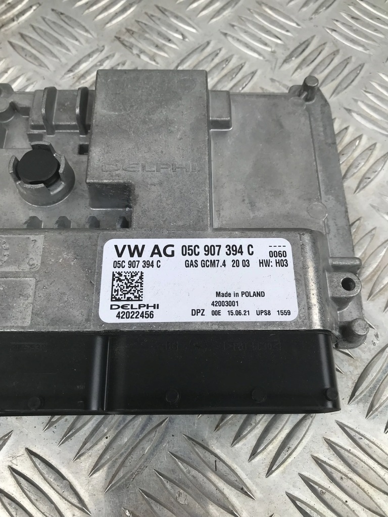 фото №5, Блок керування бортовий комп'ютер двигуна a3 8y 20- 05c907394c