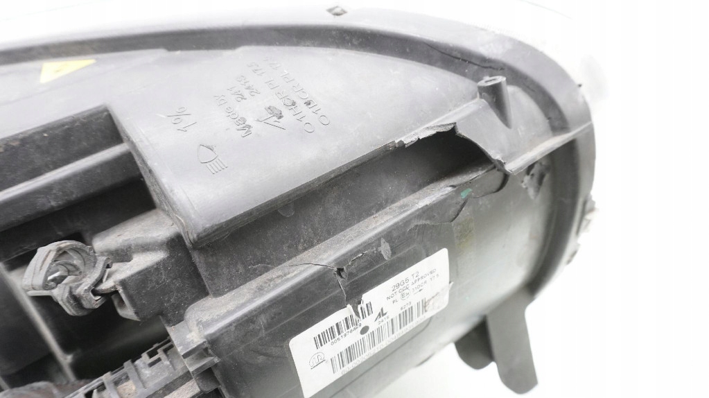 Купити Ліхтар лівий перед ліва ксенон fiat 500x 0051978449