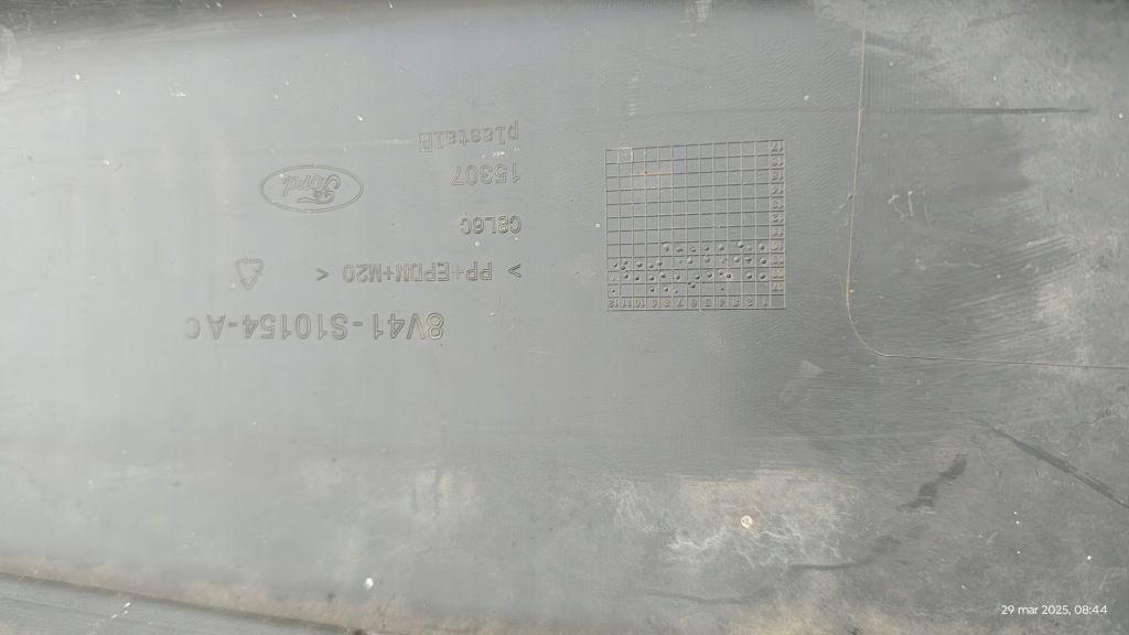 Ford kuga mk1 08-12 год правая накладка  порог порог 8v41-s10154-ac dn252 Оригинал