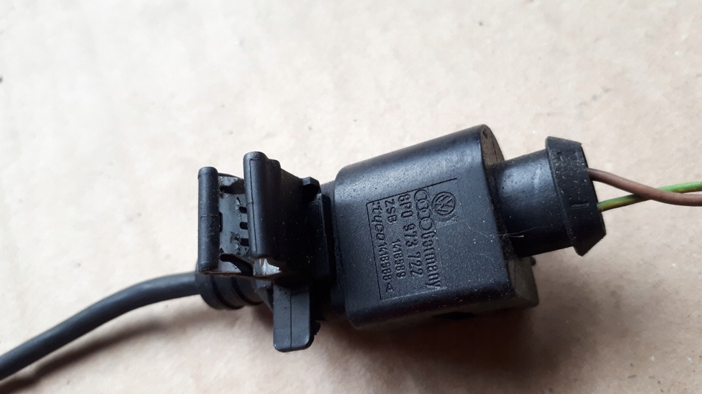 фото №7, S4 b8 a4 штекер колодка датчик замка a5 q5 a6 c7