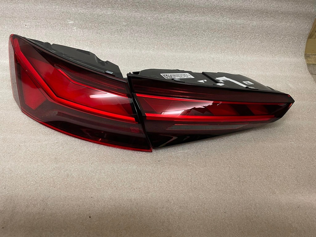 фото №9, Audi a5 8w лампы левый задняя 8w6945093ab 8w6945091ab