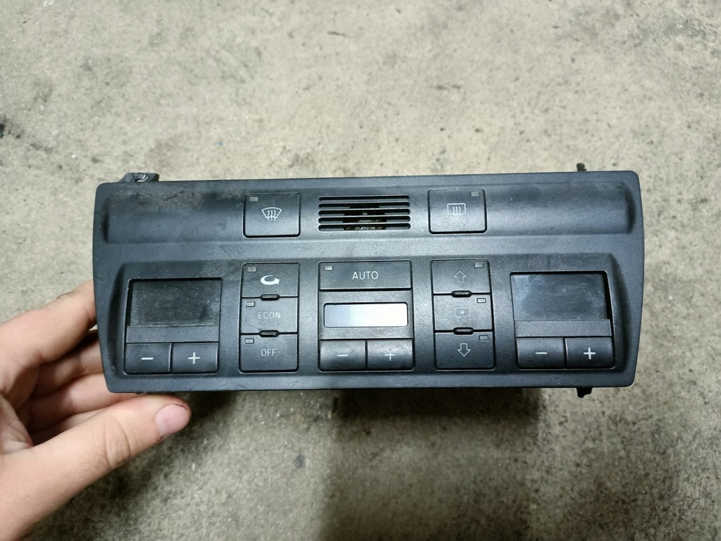 фото №1, Панель кондиціонера audi a6 c5 4b0820043p